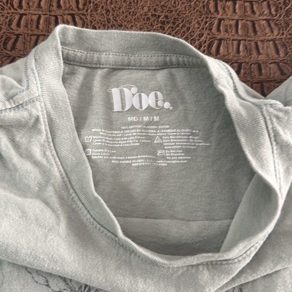 Doe Green short sleeve Floral Crew Neck t-shirt size medium - Picture 5 of 6